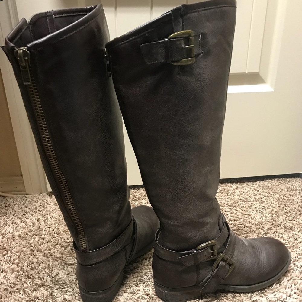 Madden Girl Boots sz 8